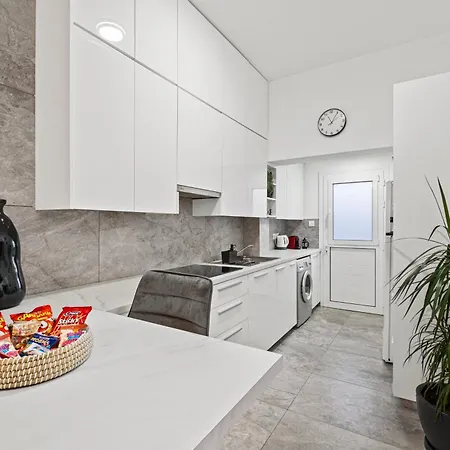 Fatcow Apartment *