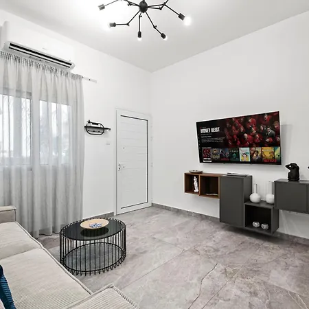 Apartment Fatcow *