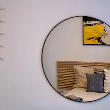 Fatcow Apartment