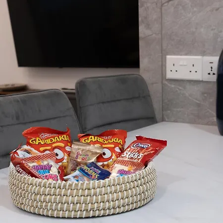 Apartment Fatcow
